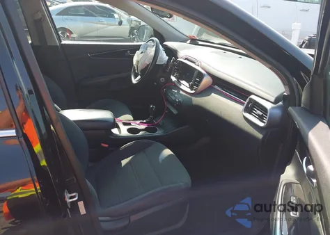 2017 Kia Sorento 2.4L Lx from USA, damaged, VIN 5XYPGDA37HG255423